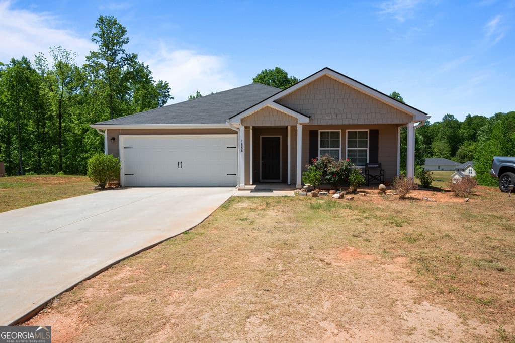 4 bedroom, 2 bathroom, 1,776 sq ft single family residence under contract at 1888 Hunter Welch Parkway, Luthersville, GA 30251