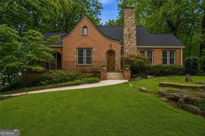 5 bedroom, 3 bathroom, 2,386 sq ft single family residence sold at 1431 Cornell Road, Atlanta, GA 30306
