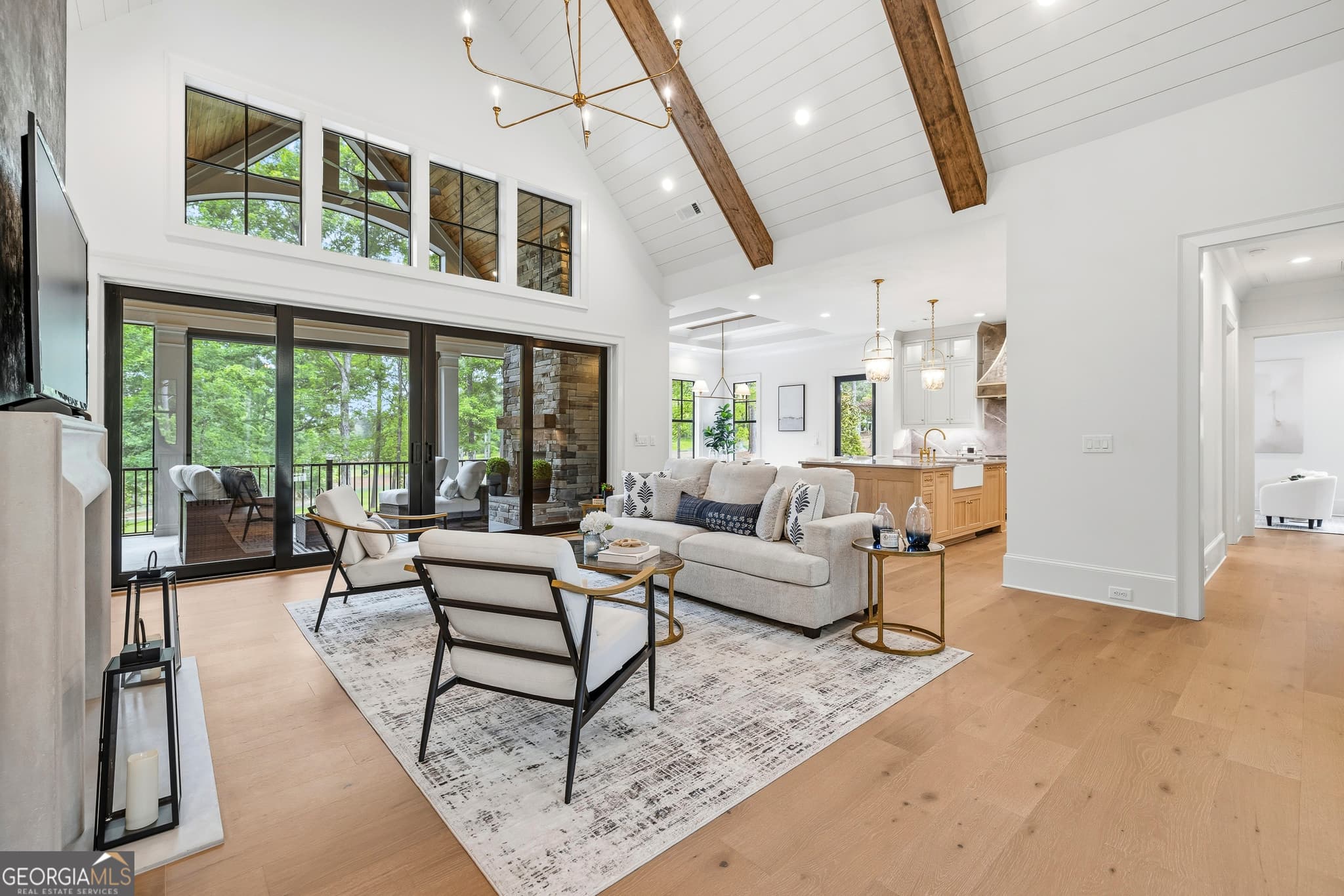 6 bedroom, 7 bathroom, 5,025 sq ft single family residence for sale at 1051 Oliver Creek, Greensboro, GA 30642 — photo 6