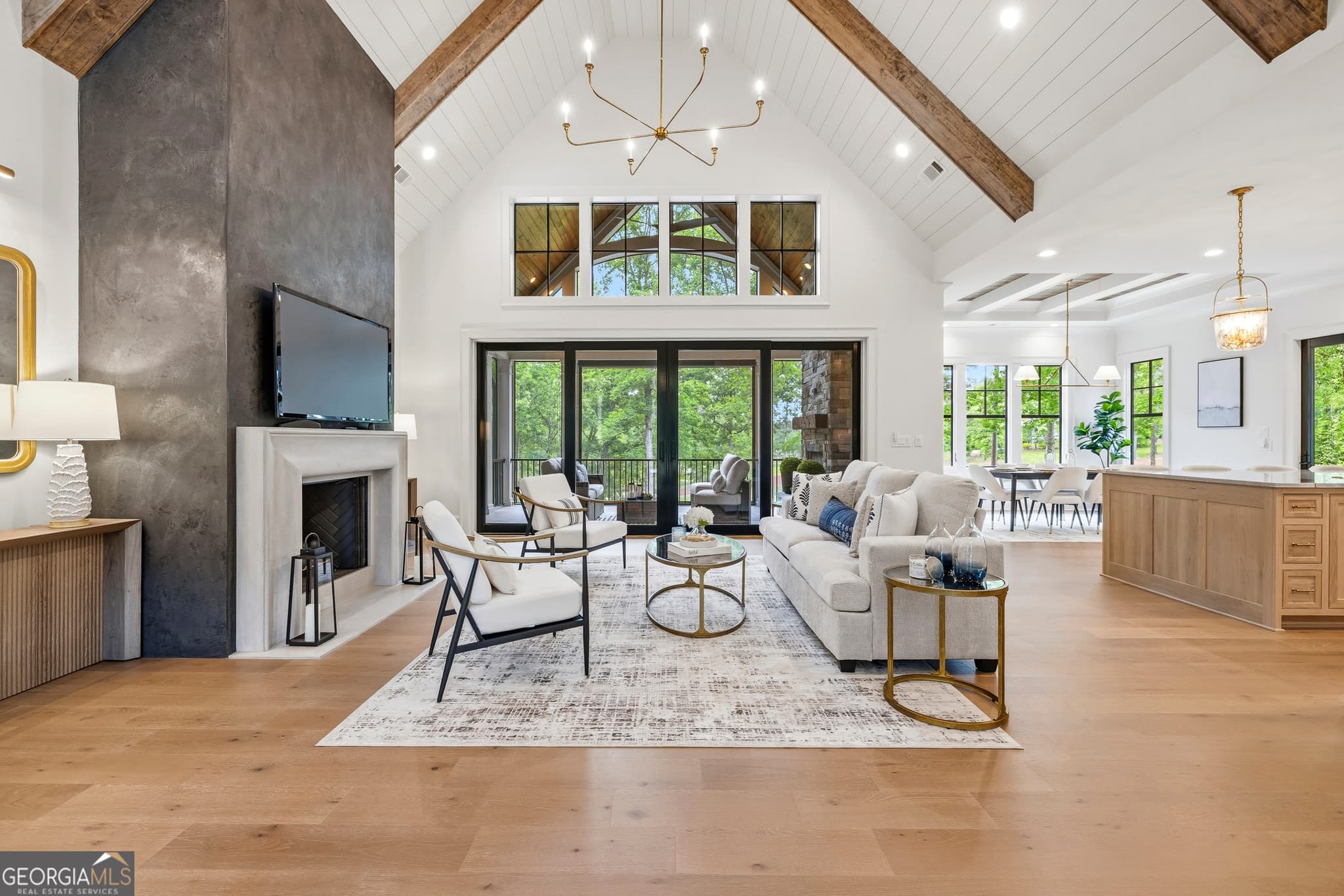 6 bedroom, 7 bathroom, 5,025 sq ft single family residence for sale at 1051 Oliver Creek, Greensboro, GA 30642 — photo 5