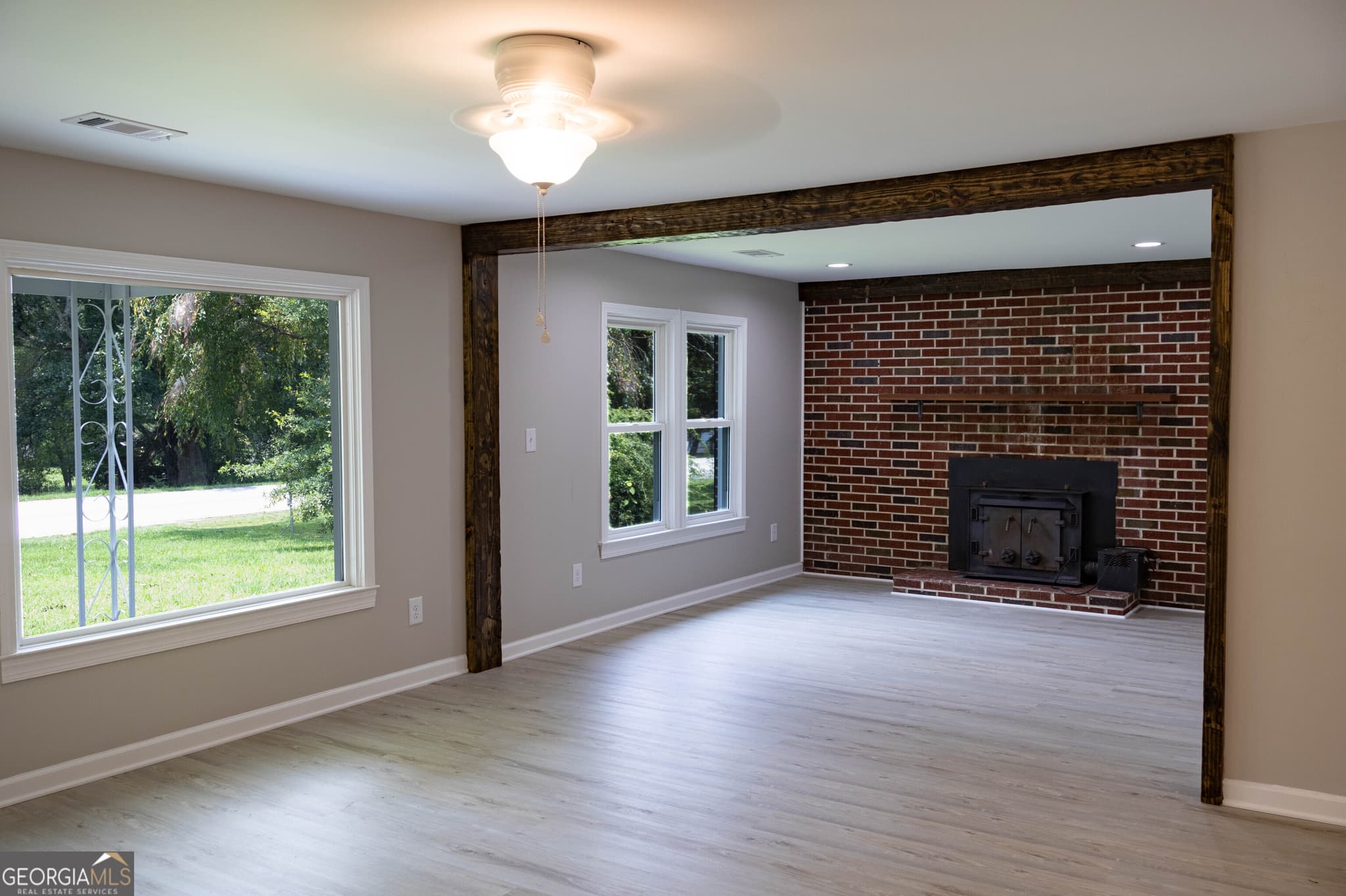 3 bedroom, 2 bathroom, 1,362 sq ft single family residence for sale at 2292 Blacksnake Road, Mount Airy, GA 30563 — photo 9