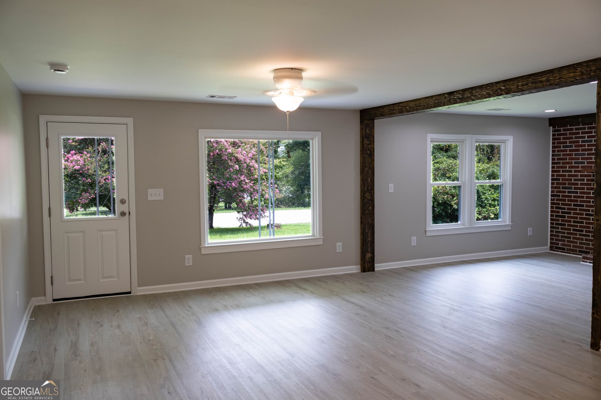 3 bedroom, 2 bathroom, 1,362 sq ft single family residence for sale at 2292 Blacksnake Road, Mount Airy, GA 30563 — photo 8