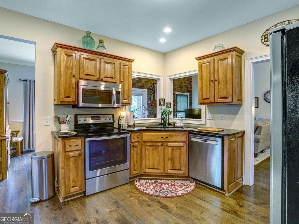 3 bedroom, 3.5 bathroom single family residence for sale at 115 Country Club View, Hayesville, NC 28904 — photo 10