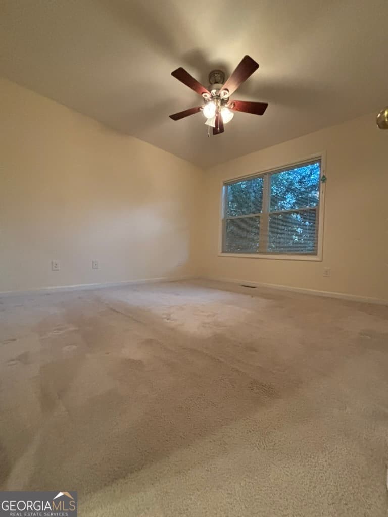 3 bedroom, 2 bathroom, 1,120 sq ft single family residence for sale at 405 Crawfordville Road, Union Point, GA 30669 — photo 10