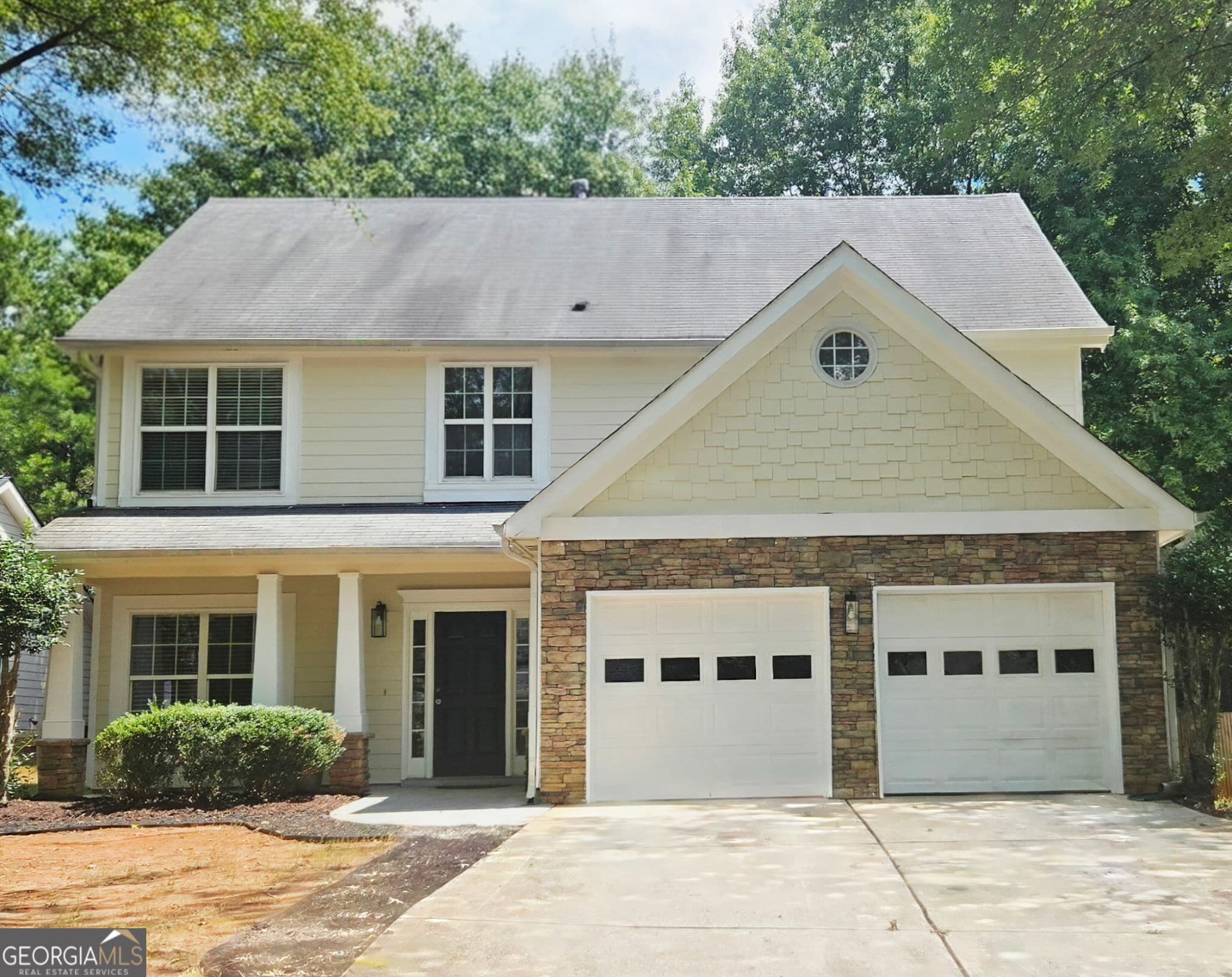 4 bedroom, 3 bathroom, 2,135 sq ft single family residence for sale at 412 Eglington Trail, Locust Grove, GA 30248 — photo 1 of 40