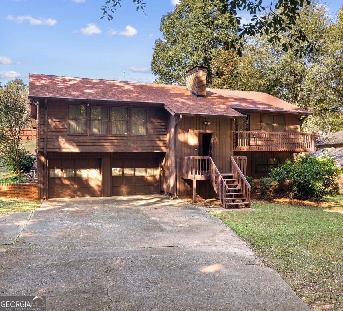 3 bedroom, 3 bathroom, 3,240 sq ft single family residence for sale at 2811 Deerfield Drive, Lithia Springs, GA 30122 — photo 2