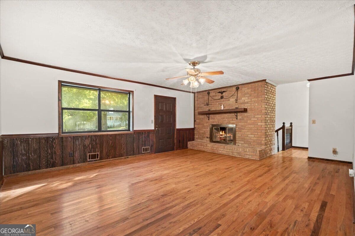 3 bedroom, 3 bathroom, 3,240 sq ft single family residence for sale at 2811 Deerfield Drive, Lithia Springs, GA 30122 — photo 8