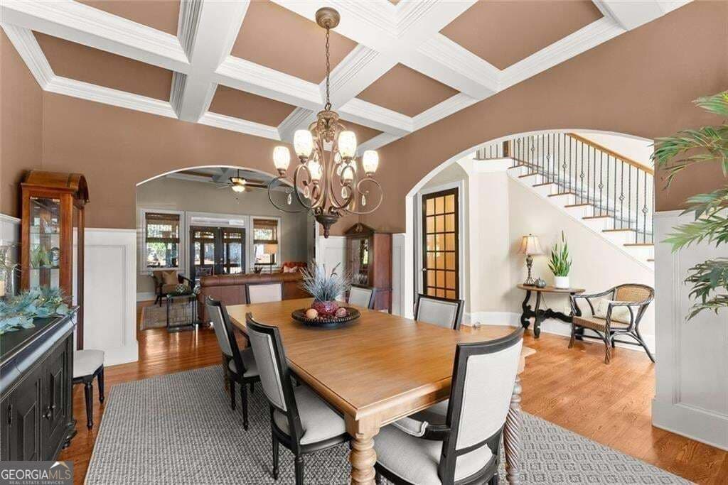 5 bedroom, 5 bathroom, 6,497 sq ft single family residence for sale at 1875 Southers Circle, Suwanee, GA 30024 — photo 6