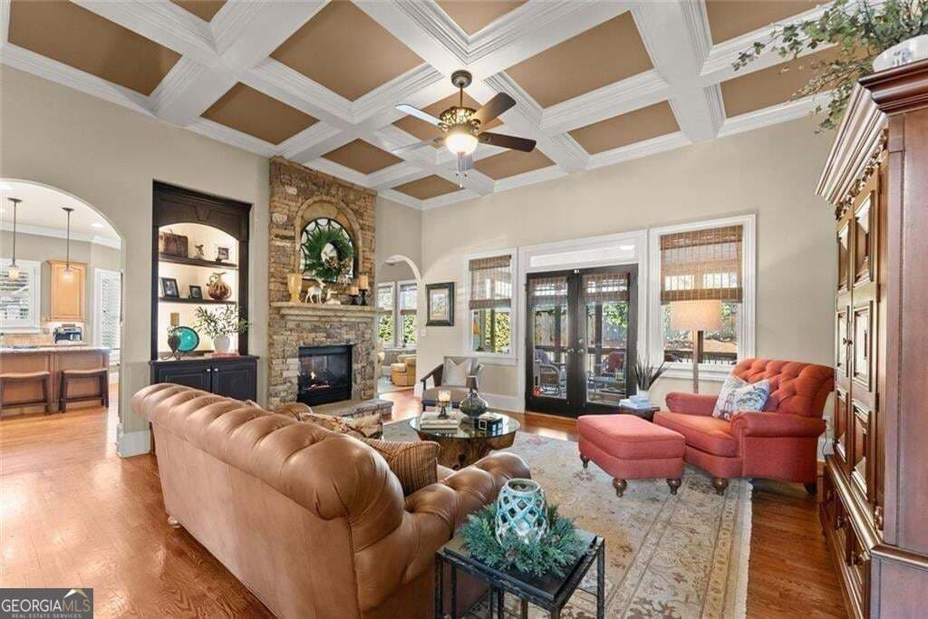 5 bedroom, 5 bathroom, 6,497 sq ft single family residence for sale at 1875 Southers Circle, Suwanee, GA 30024 — photo 7