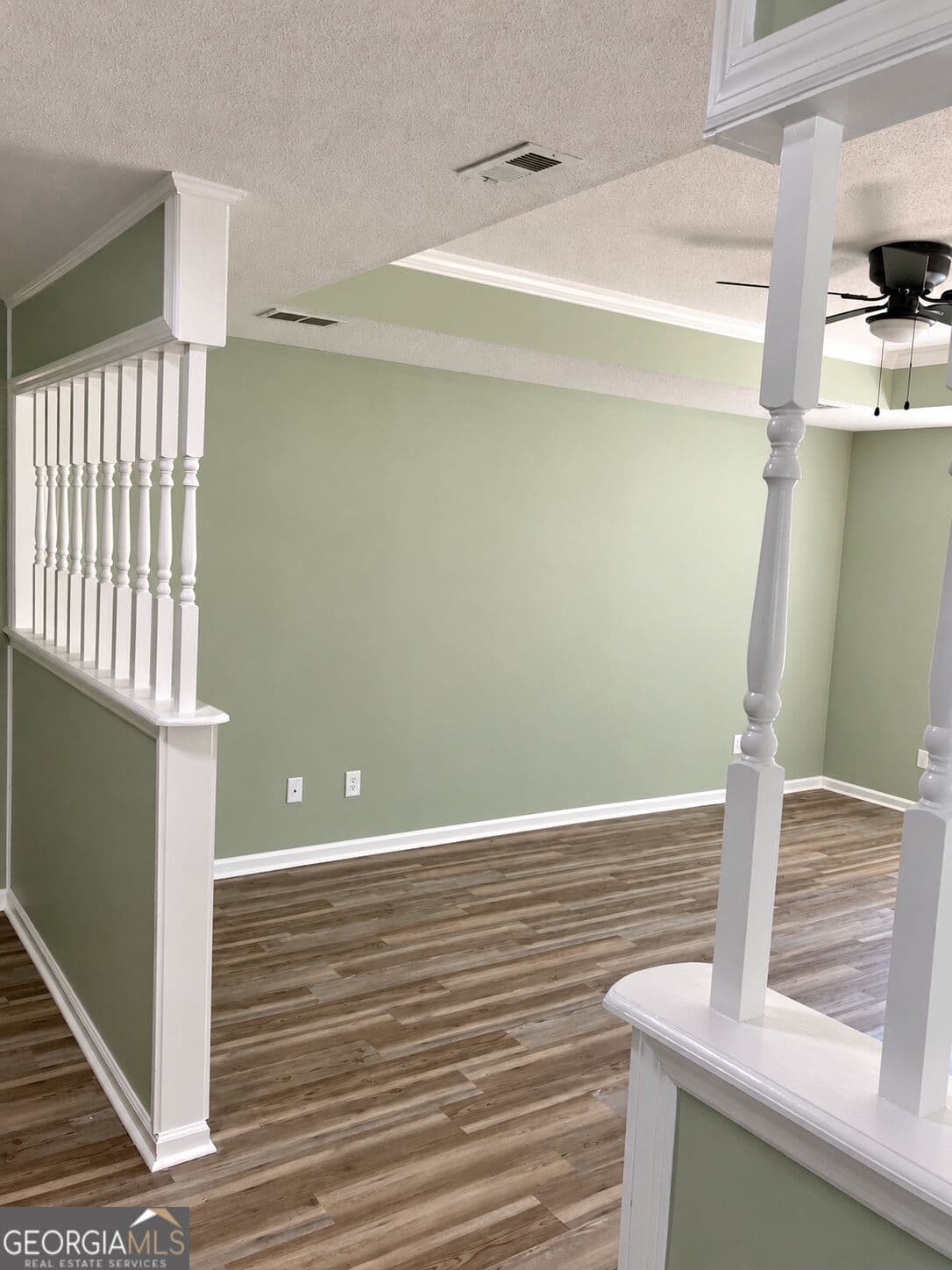 3 bedroom, 2 bathroom, 1,510 sq ft single family residence for sale at 927 Pine Cone Circle, Valdosta, GA 31602 — photo 8