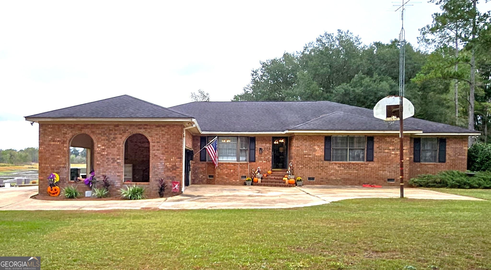 4 bedroom, 4 bathroom, 4,780 sq ft single family residence for sale at 290 Long Road, Bainbridge, GA 39817 — photo 2