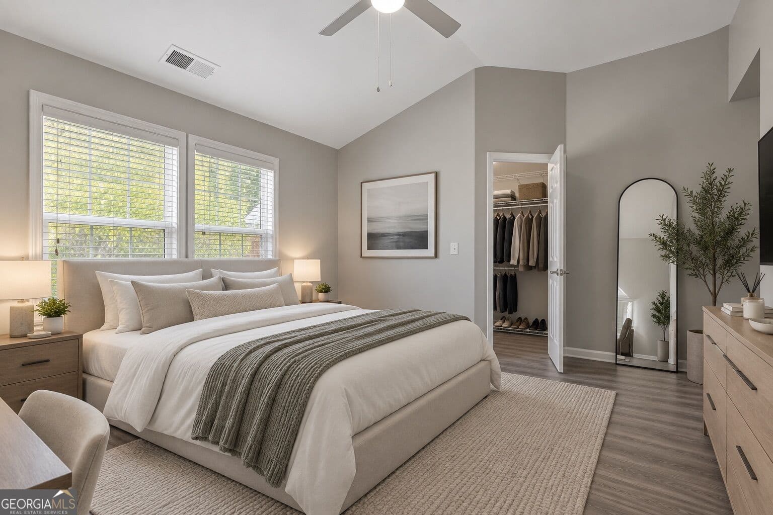 4 bedroom, 3.5 bathroom townhouse for rent at 3329 Chastain Garden Drive, Kennesaw, GA 30144 for $2,600 a month — photo 3
