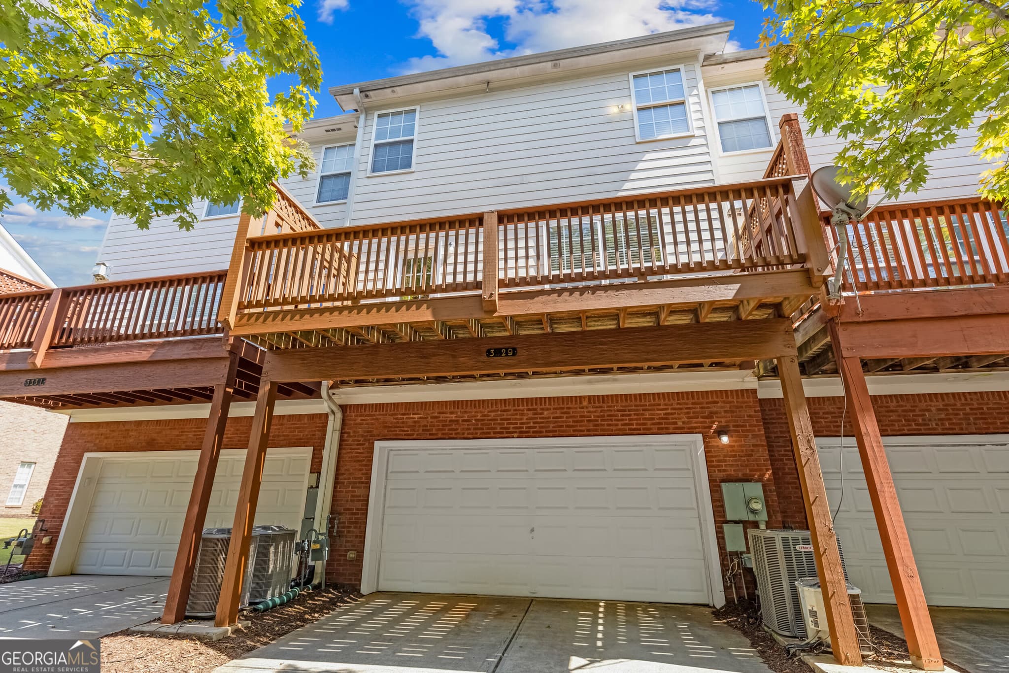 4 bedroom, 3.5 bathroom townhouse for rent at 3329 Chastain Garden Drive, Kennesaw, GA 30144 for $2,600 a month — photo 9