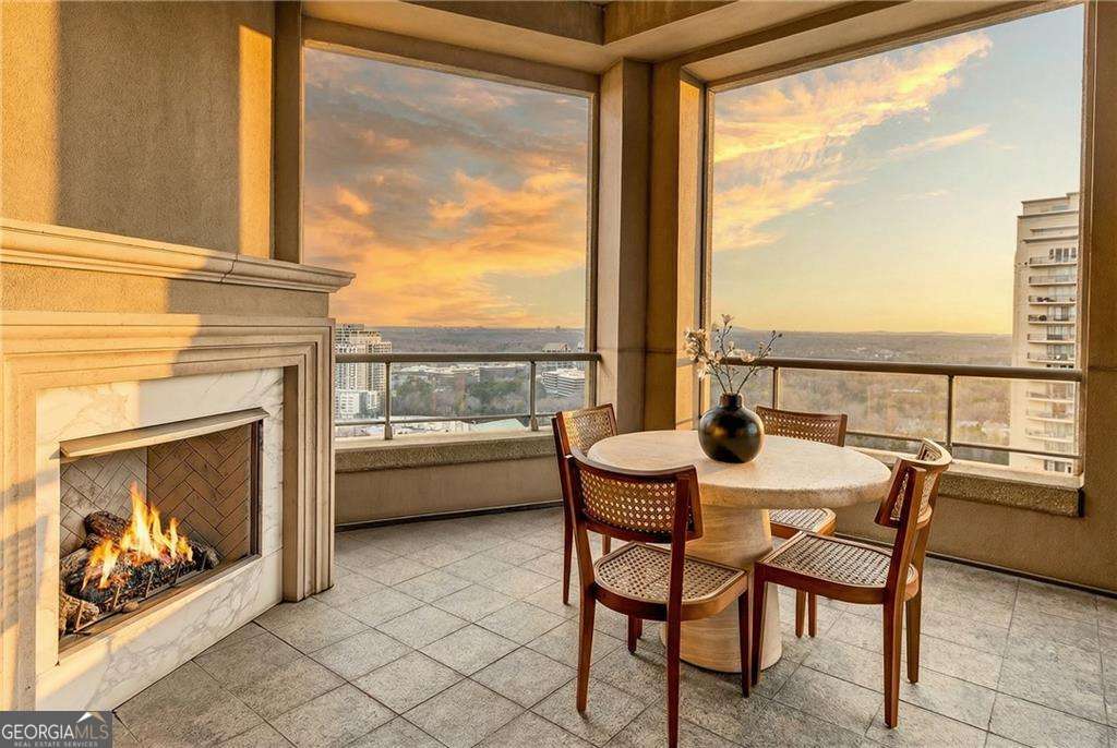 2 bedroom, 2.5 bathroom, 3,180 sq ft condominium for rent at 3376 Peachtree Road 41A, Atlanta, GA 30326 for $15,000 a month — photo 4