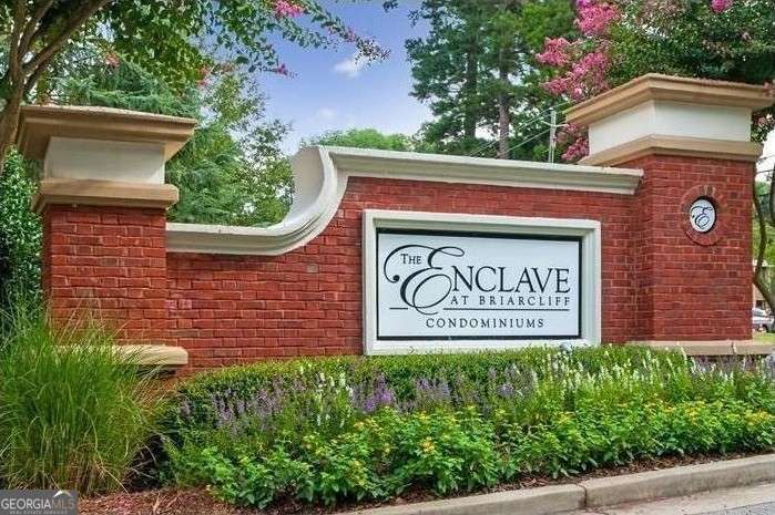 1 bedroom, 1 bathroom, 690 sq ft condominium for rent at 1110 Westchester Ridge, Atlanta, GA 30329 for $1,550 a month — photo 1 of 19