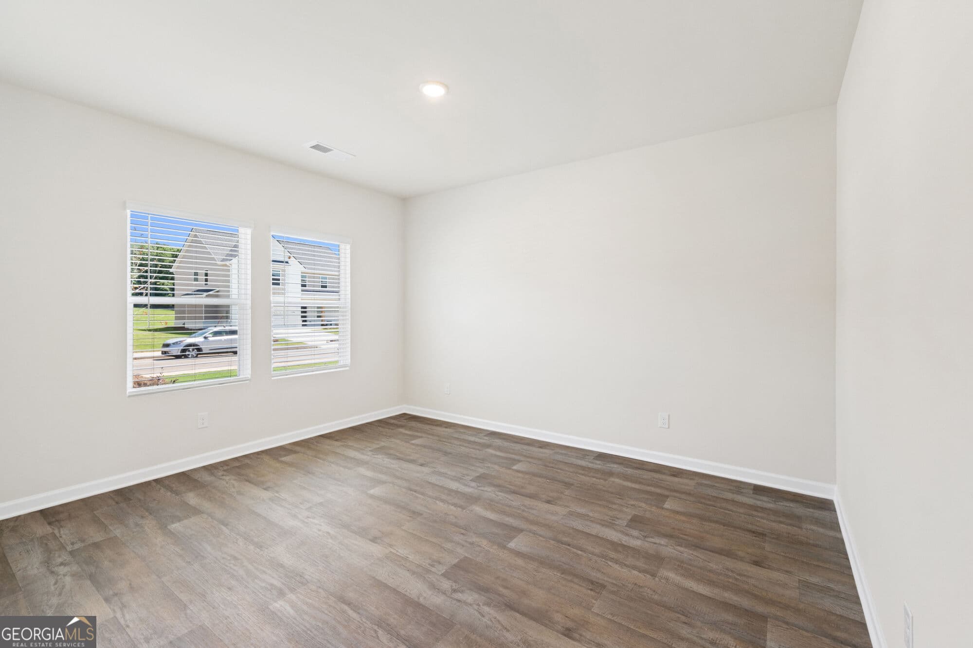 4 bedroom, 3 bathroom, 2,597 sq ft single family residence for sale at 1158 Homer Way, Greensboro, GA 30642 — photo 3