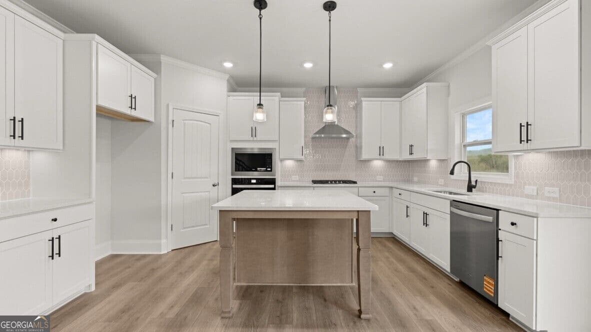 5 bedroom, 4 bathroom, 3,363 sq ft single family residence for sale at 5130 Thalley Creek Drive, Cumming, GA 30040 — photo 9