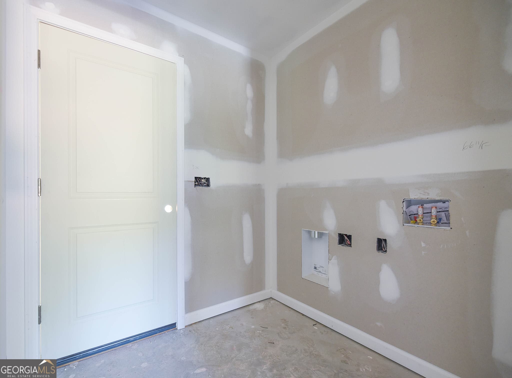 3 bedroom, 2 bathroom, 1,685 sq ft single family residence for sale at 116 Fuller Court, Grantville, GA 30220 — photo 10
