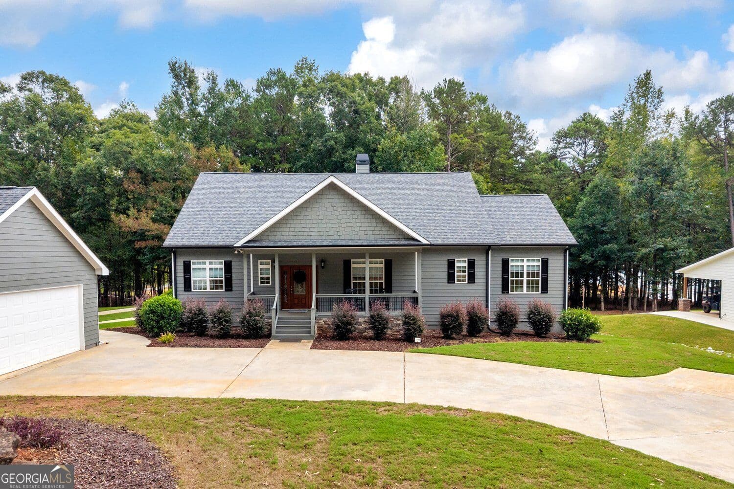 4 bedroom, 3.5 bathroom, 3,474 sq ft single family residence for sale at 2716 Holcomb Drive, Martin, GA 30557 — photo 3