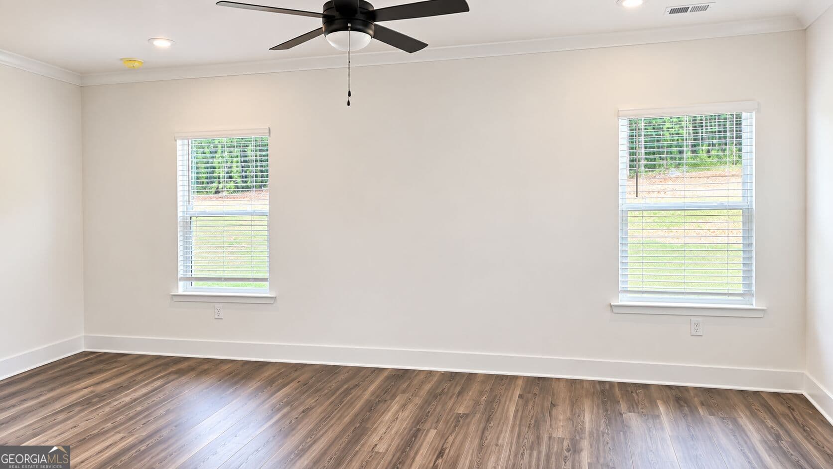 4 bedroom, 2.5 bathroom, 2,505 sq ft single family residence for sale at 217 Great Waters Lane, Macon, GA 31220 — photo 8