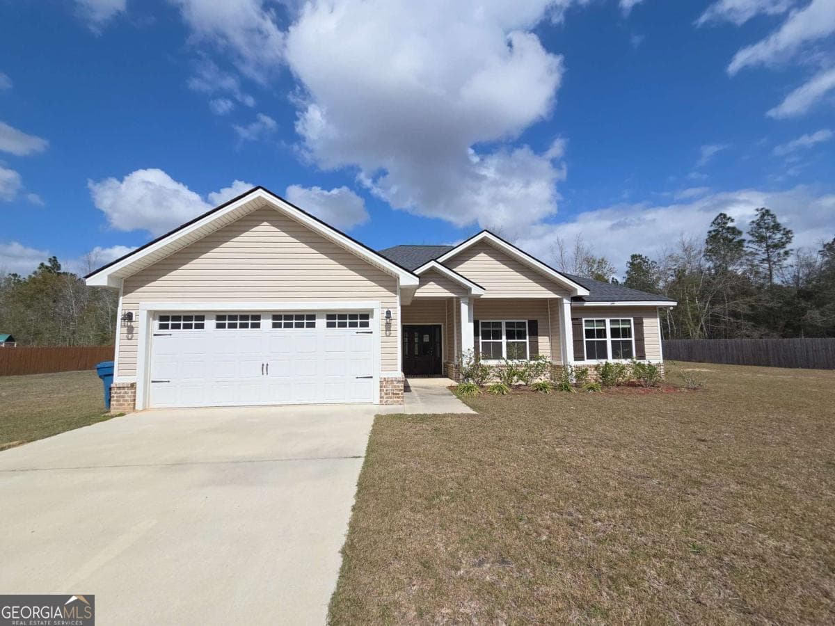 4 bedroom, 2 bathroom, 2,054 sq ft single family residence for sale at 144 Linden Drive, Jesup, GA 31545