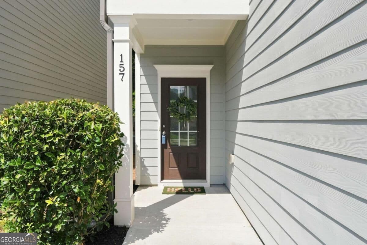 3 bedroom, 2.5 bathroom, 1,804 sq ft single family residence for sale at 157 Terrace Walk, Woodstock, GA 30189 — photo 2