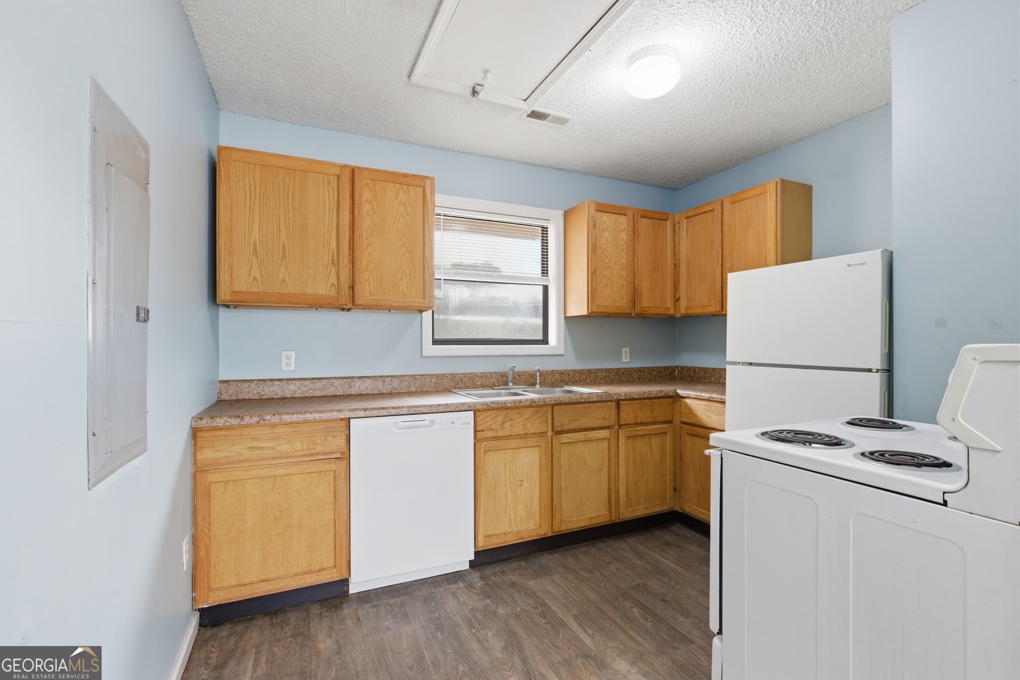 multi family,duplex for sale at 201 203 Remsdale Street, Toccoa, GA 30577 — photo 10