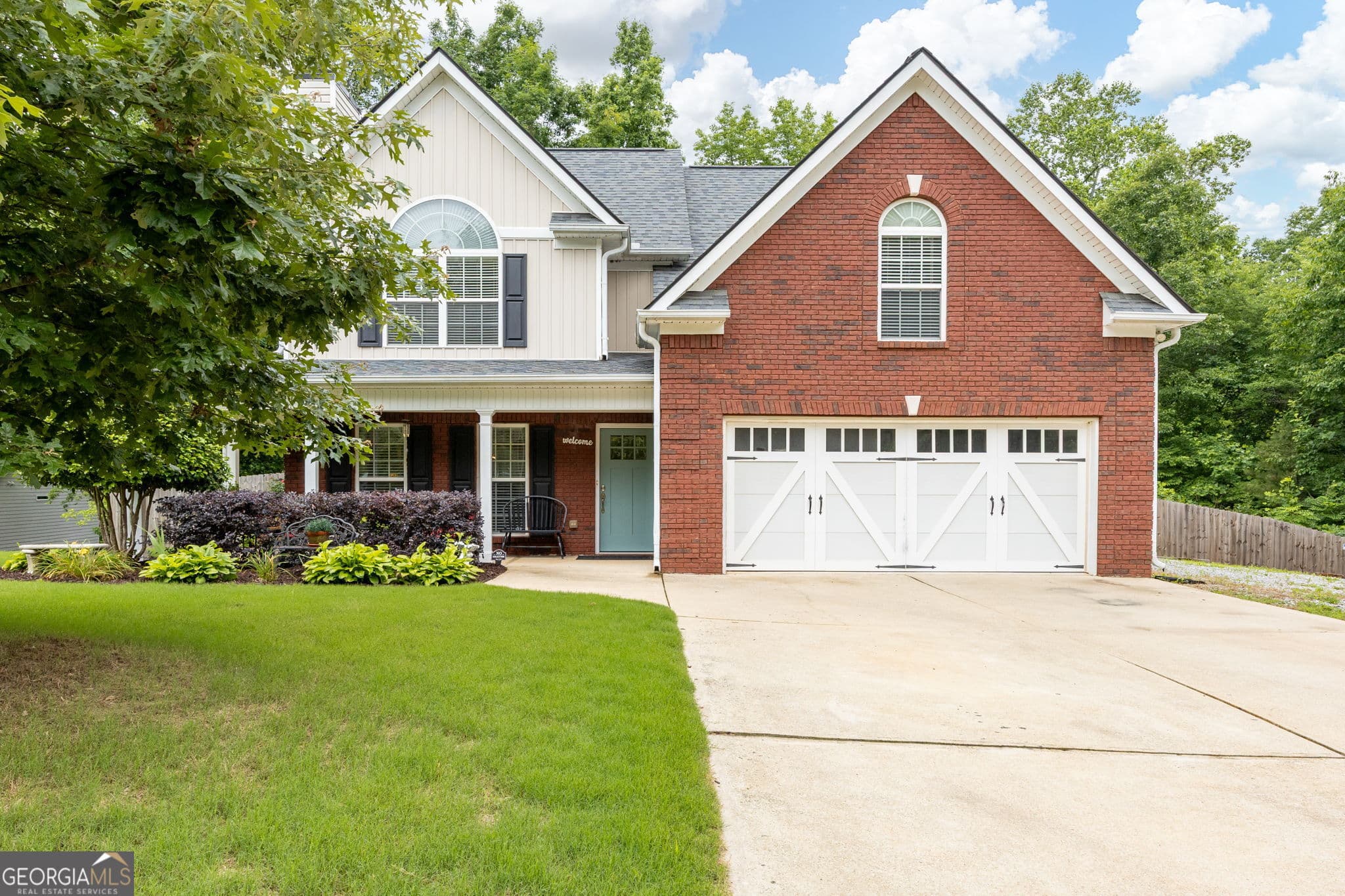 3 bedroom, 2.5 bathroom, 1,985 sq ft single family residence sold at 419 Shoals Trail, Dallas, GA 30132