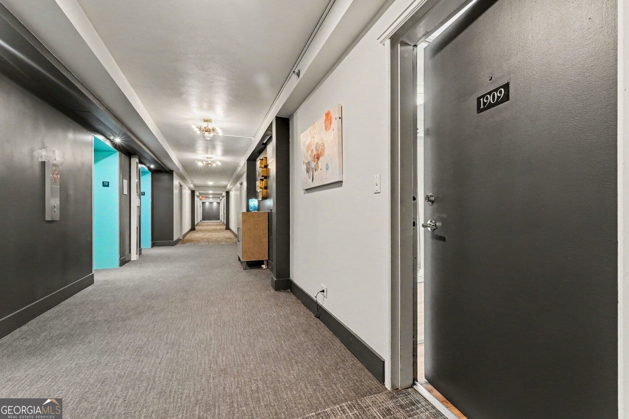 1 bedroom, 1 bathroom, 786 sq ft condominium for sale at 620 PEACHTREE Street 1909, Atlanta, GA 30308 — photo 7