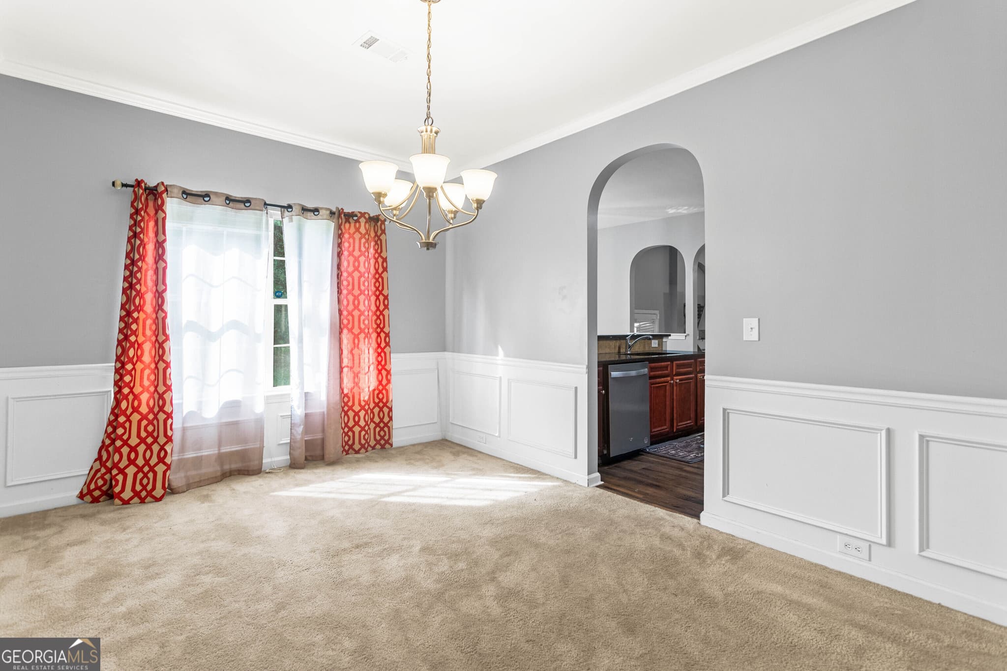 4 bedroom, 2.5 bathroom, 2,788 sq ft single family residence for sale at 3781 Sunbridge Drive, Snellville, GA 30039 — photo 9
