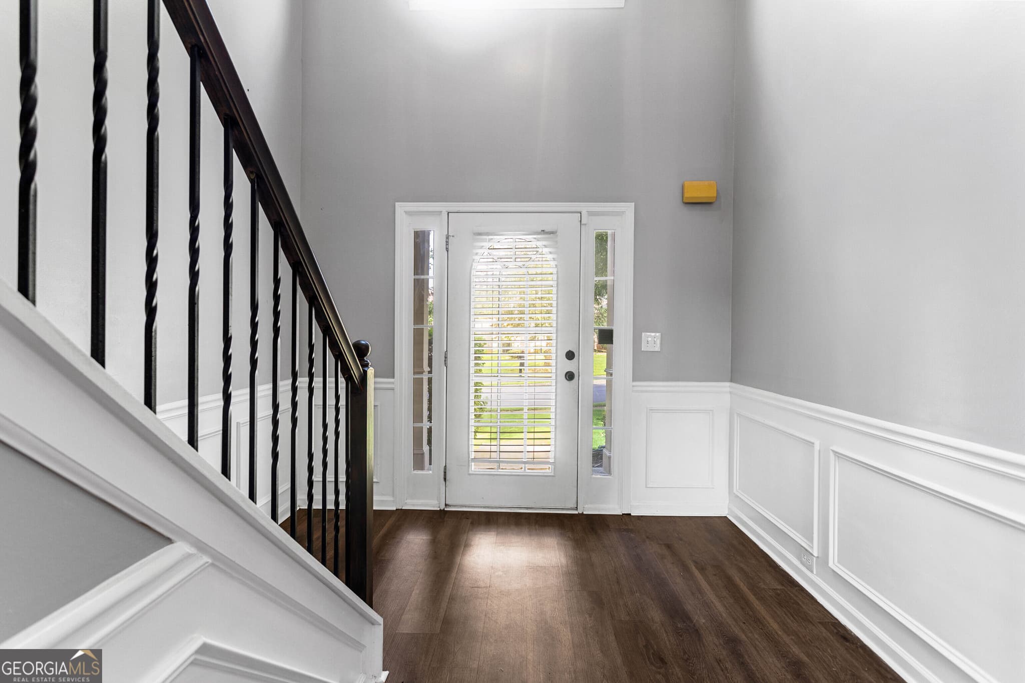 4 bedroom, 2.5 bathroom, 2,788 sq ft single family residence for sale at 3781 Sunbridge Drive, Snellville, GA 30039 — photo 4