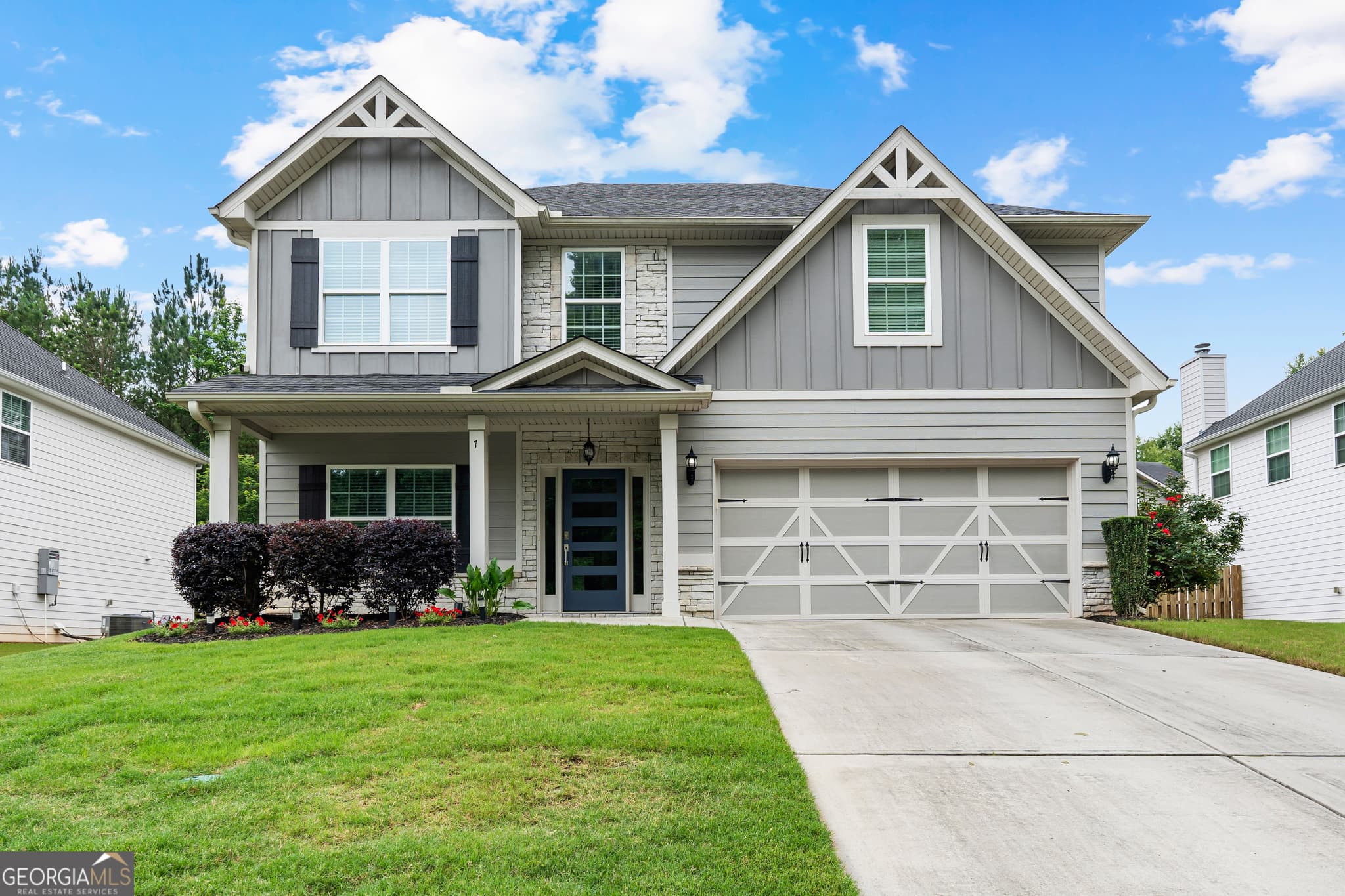 4 bedroom, 2.5 bathroom, 2,236 sq ft single family residence sold at 7 S York Drive, Newnan, GA 30265