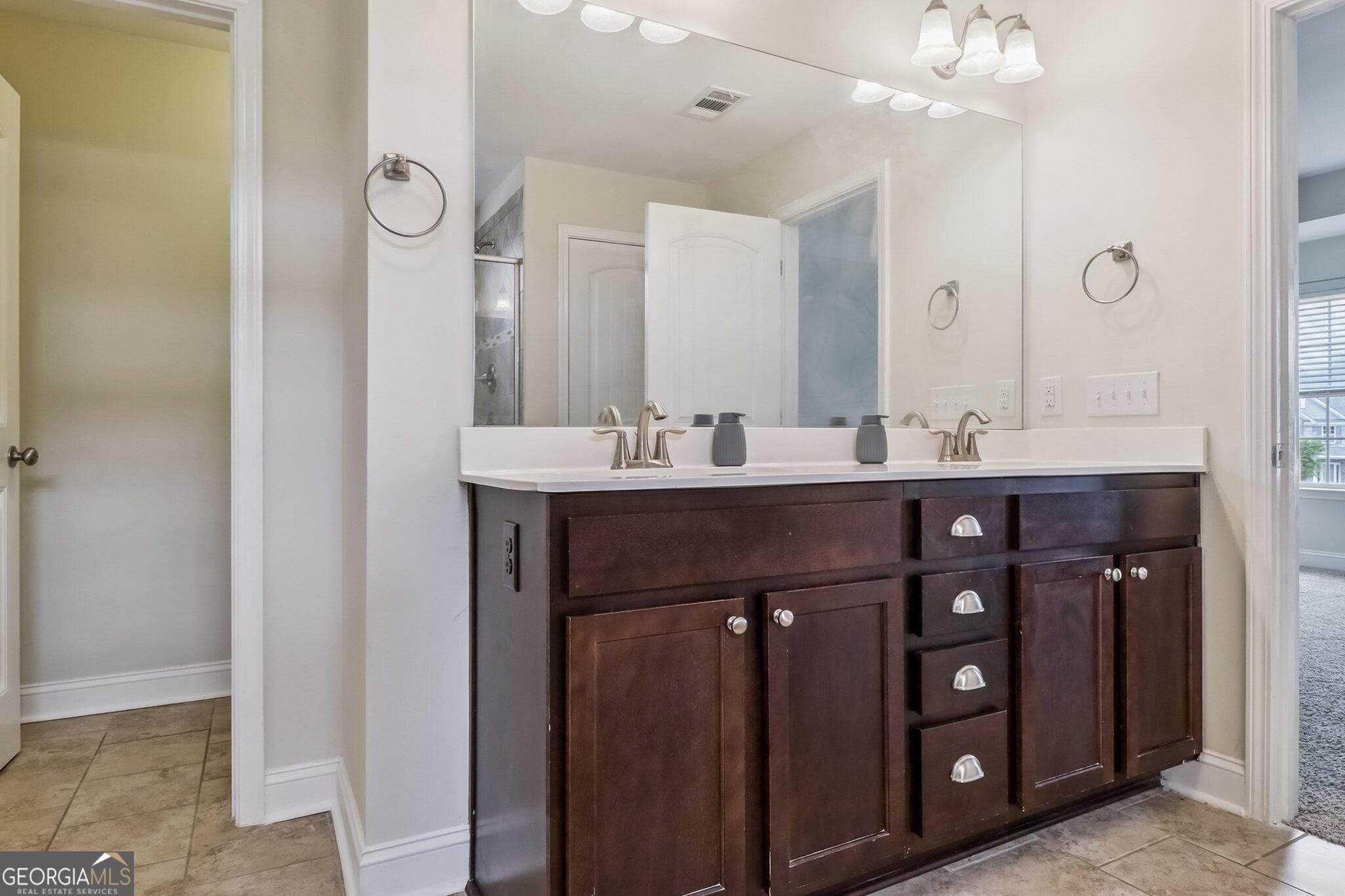 4 bedroom, 3 bathroom, 2,642 sq ft single family residence for sale at 135 Shelton Street, Richmond Hill, GA 31324 — photo 9