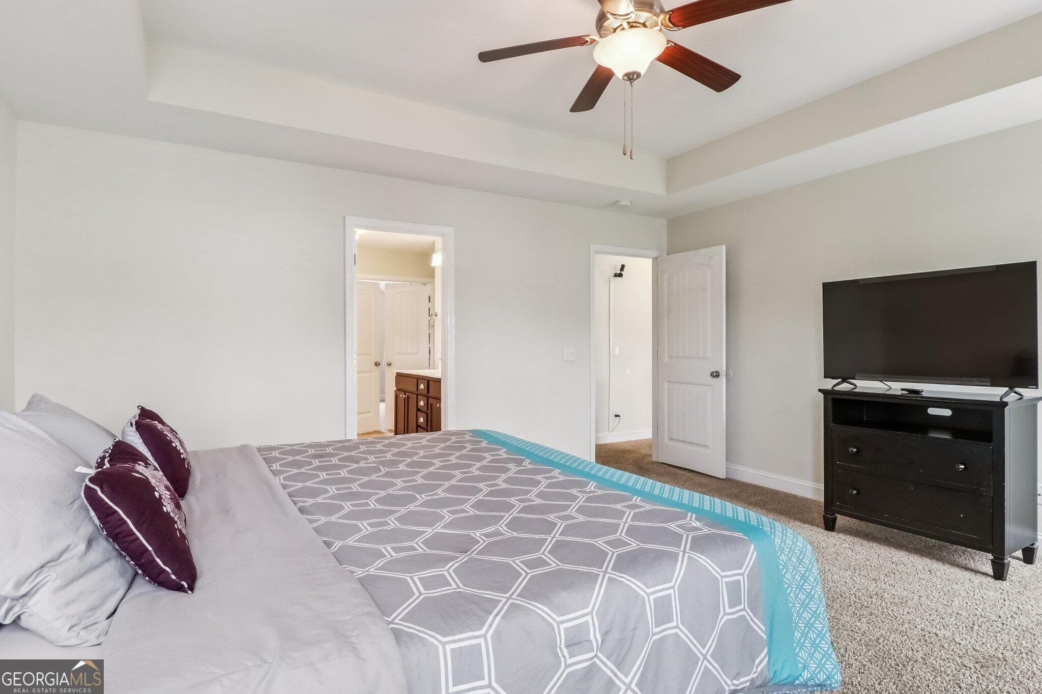 4 bedroom, 3 bathroom, 2,642 sq ft single family residence for sale at 135 Shelton Street, Richmond Hill, GA 31324 — photo 8