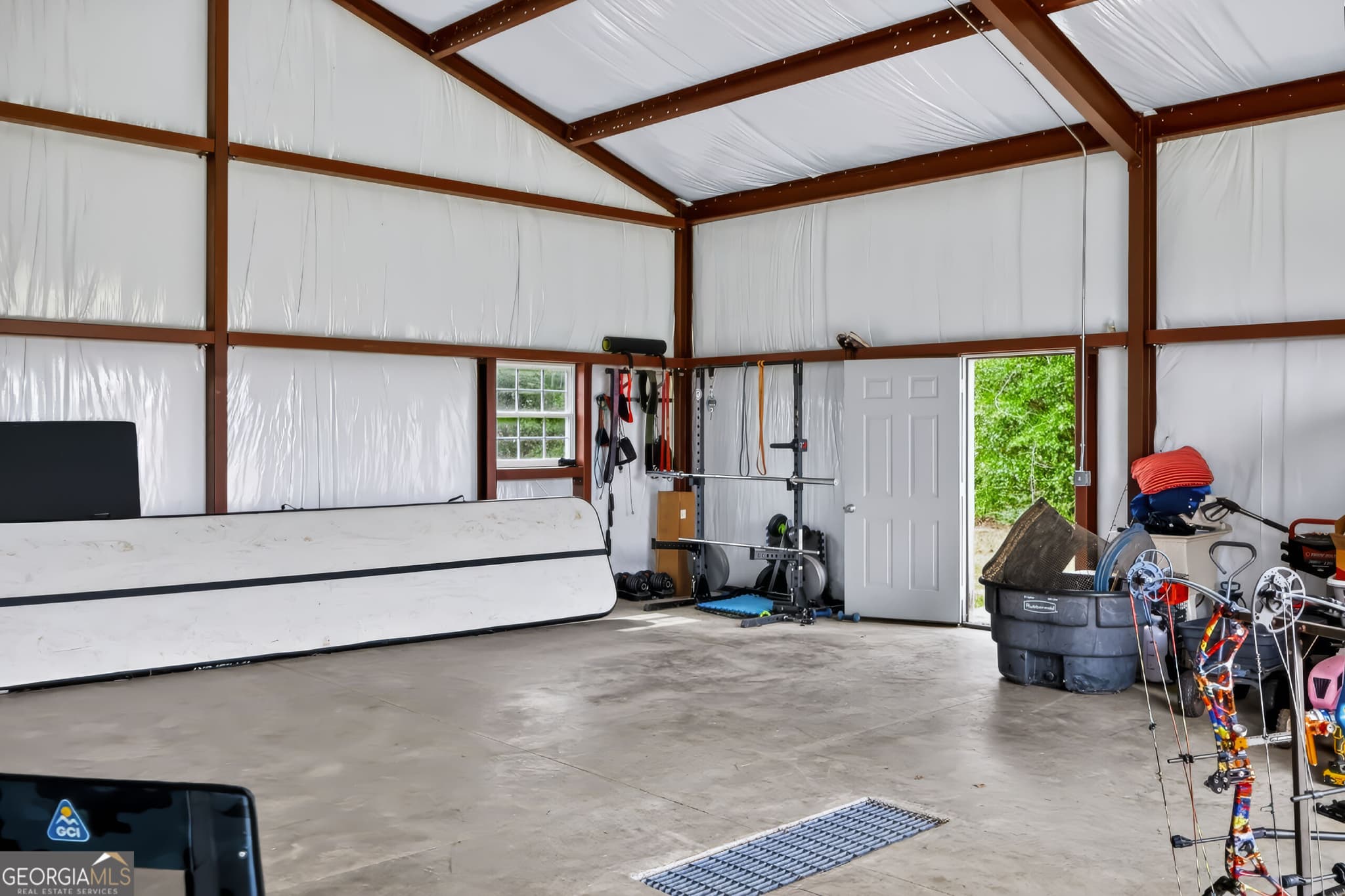 3 bedroom, 2 bathroom, 2,199 sq ft farm for sale at 863 Effingham Highway, Sylvania, GA 30467 — photo 7