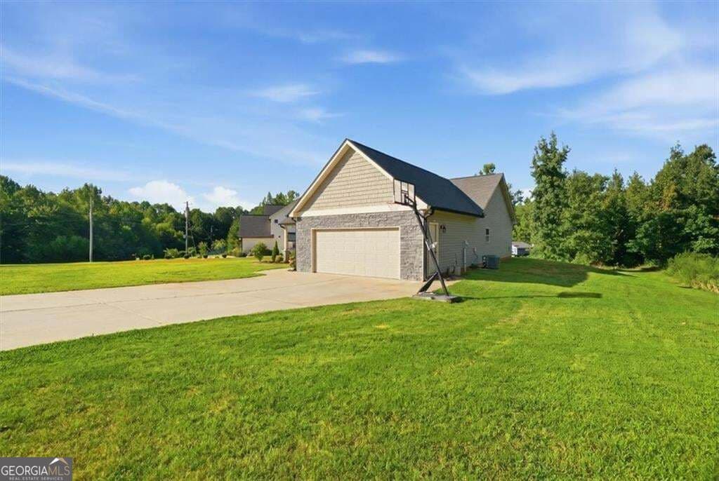 3 bedroom, 2 bathroom, 1,616 sq ft single family residence for sale at 161 White Creek Drive, Rockmart, GA 30153 — photo 5