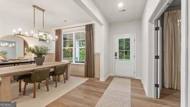 5 bedroom, 4 bathroom, 3,403 sq ft single family residence for sale at 3950 Silver Pine Trail, Cumming, GA 30028 — photo 4