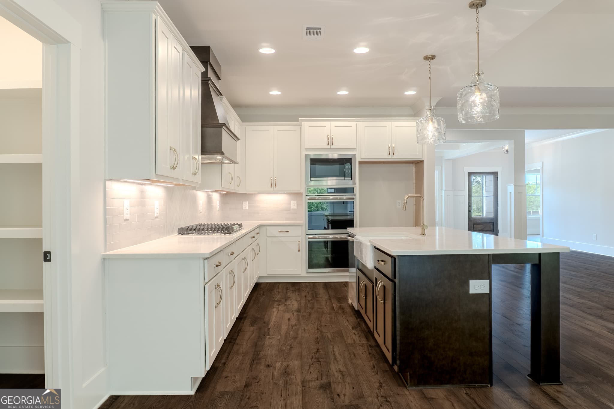 4 bedroom, 3 bathroom, 2,759 sq ft single family residence for sale at 135 River Ridge Walk, Monroe, GA 30656 — photo 3