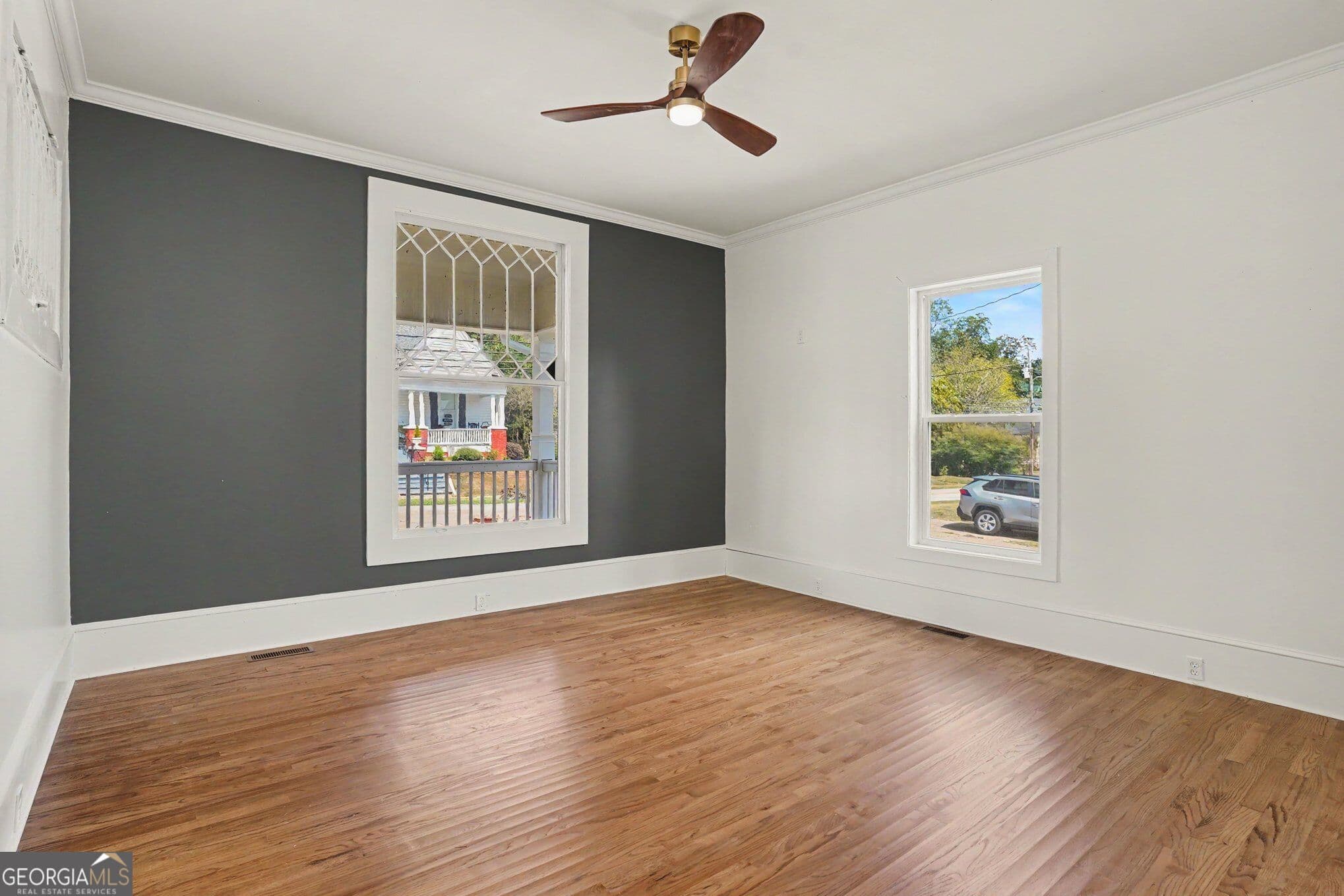 3 bedroom, 3 bathroom, 2,324 sq ft single family residence for sale at 117 Holmes Street, Barnesville, GA 30204 — photo 7