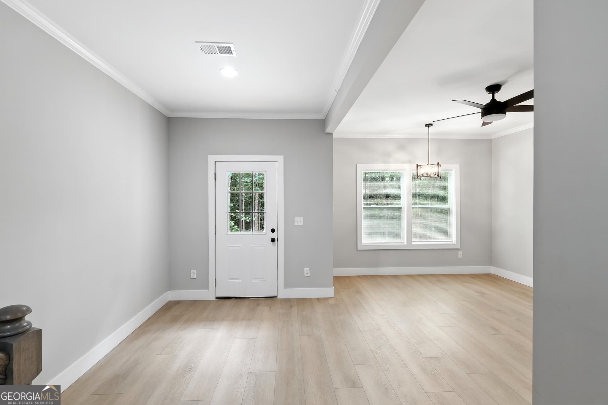 5 bedroom, 5 bathroom, 2,250 sq ft single family residence for rent at 232 Brad Street B, Royston, GA 30662 for $2,000 a month — photo 4