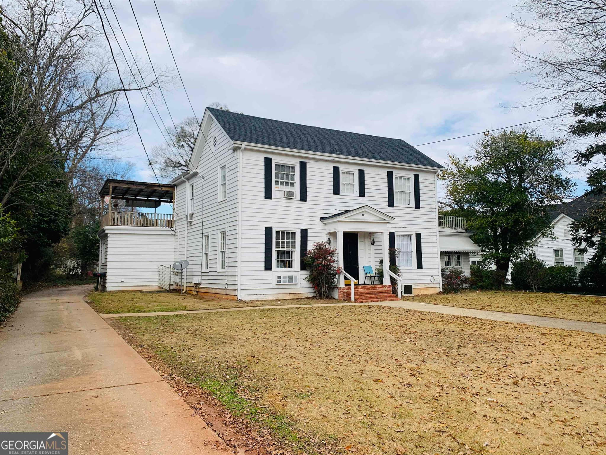 1 bedroom, 1 bathroom, 750 sq ft single family residence for rent at 504 Broad Street APT 7, Lagrange, GA 30240 for $750 a month — photo 2