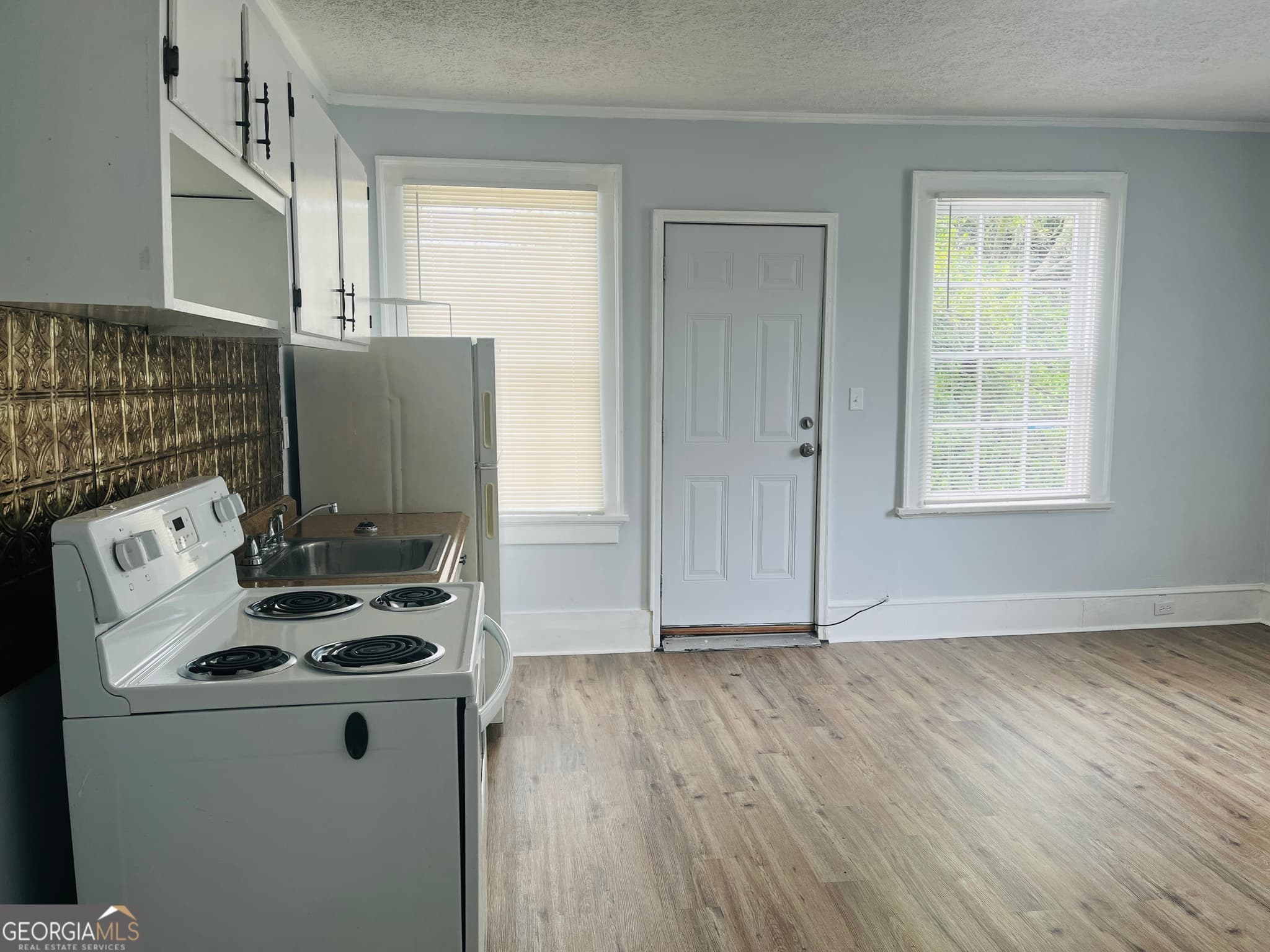 1 bedroom, 1 bathroom, 750 sq ft single family residence for rent at 504 Broad Street APT 7, Lagrange, GA 30240 for $750 a month — photo 6