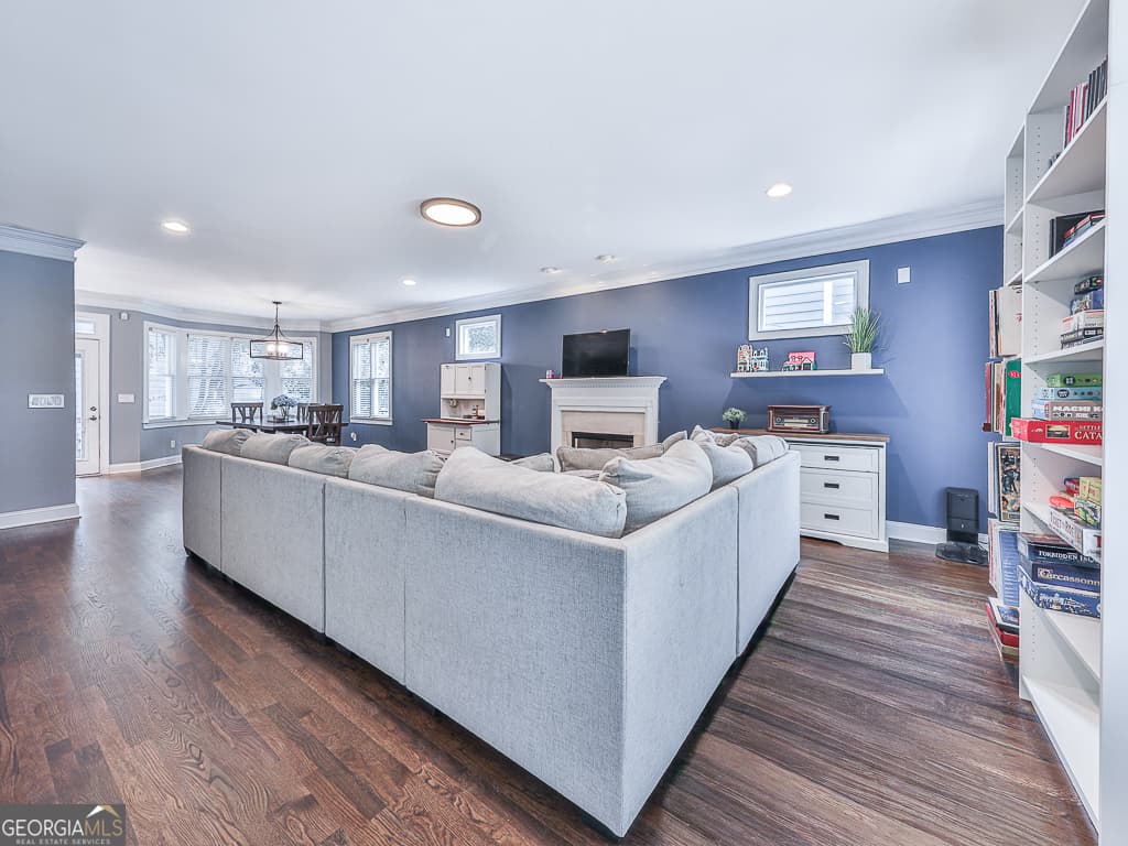 4 bedroom, 3.5 bathroom, 2,198 sq ft single family residence for sale at 925 Rice Street, Atlanta, GA 30318 — photo 2
