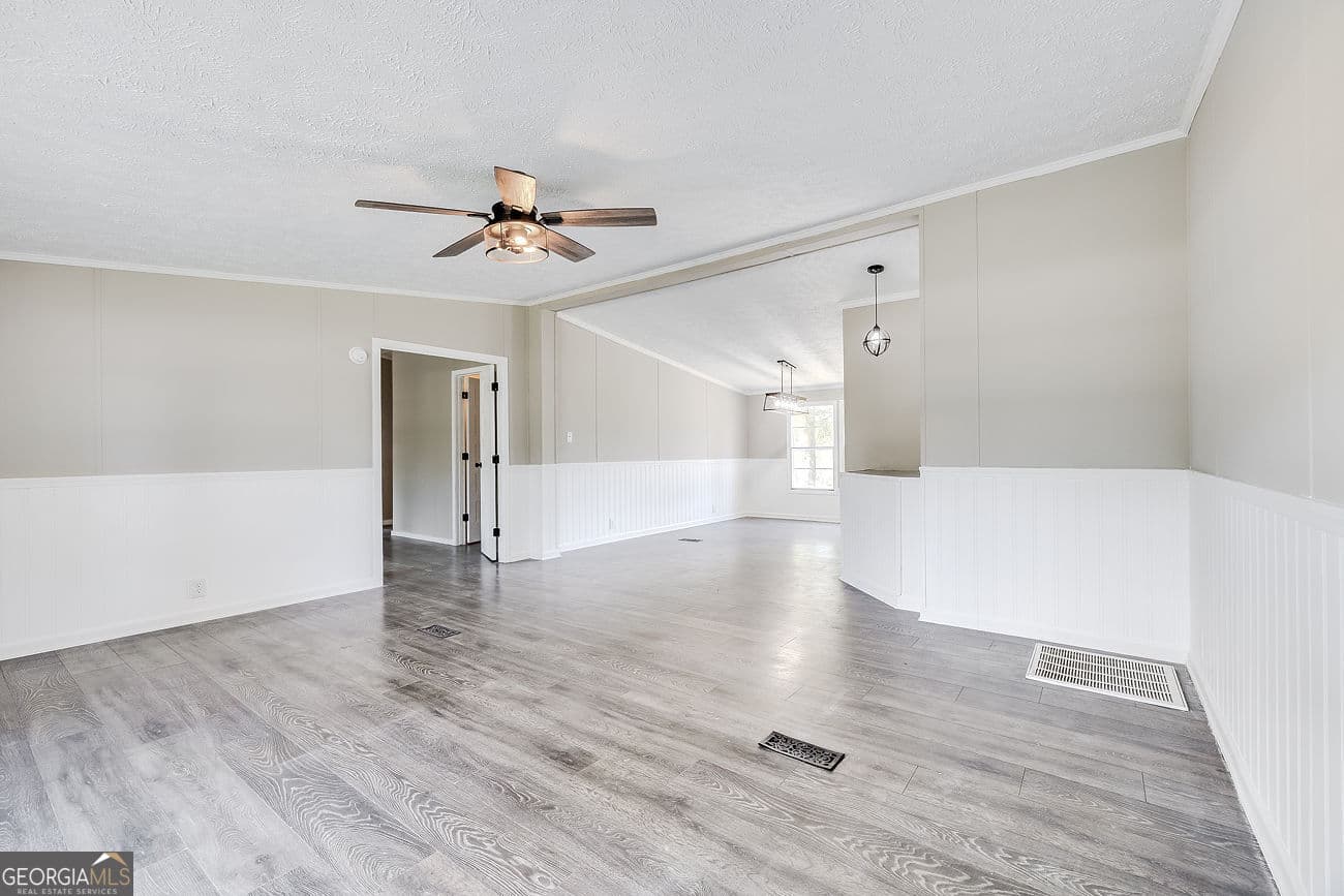 3 bedroom, 2 bathroom, 2,240 sq ft manufactured home,single family residence for sale at 1577 Stillwell Road, Springfield, GA 31329 — photo 7