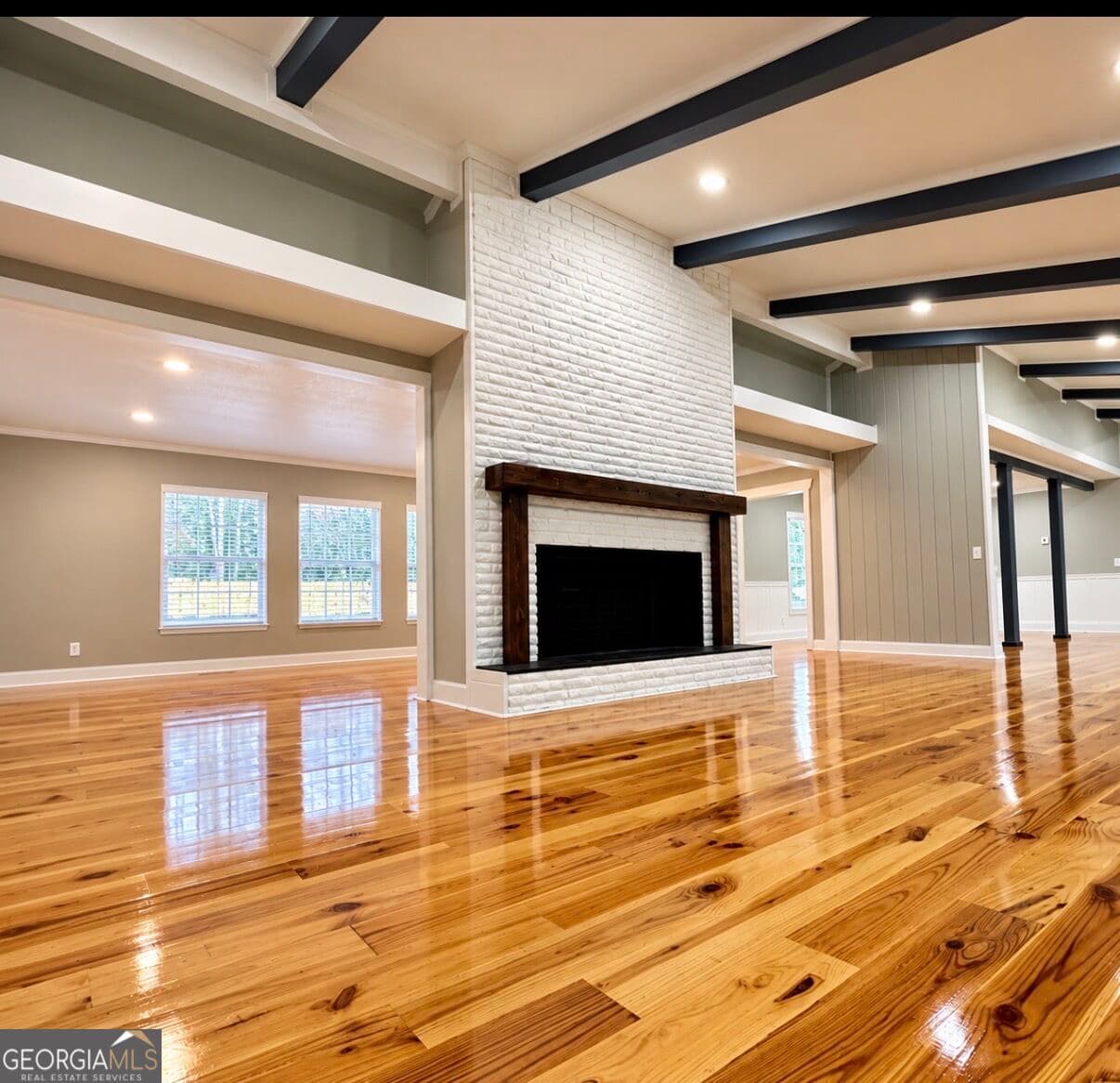 4 bedroom, 4 bathroom, 3,596 sq ft single family residence for sale at 405 N Broughton Street, Ailey, GA 30410 — photo 7