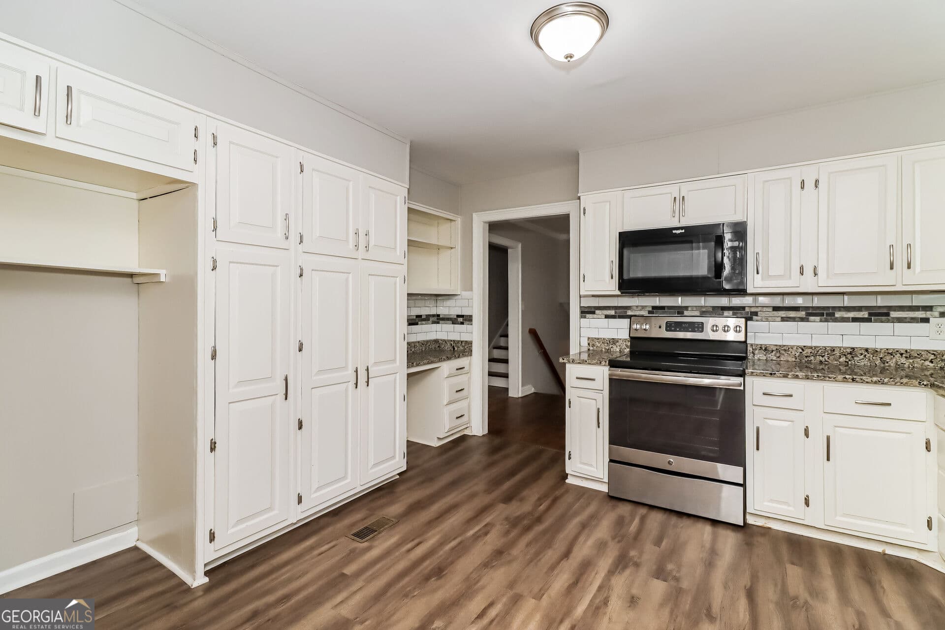4 bedroom, 2 bathroom, 1,517 sq ft single family residence for sale at 3404 Sherrod Drive, Marietta, GA 30008 — photo 10