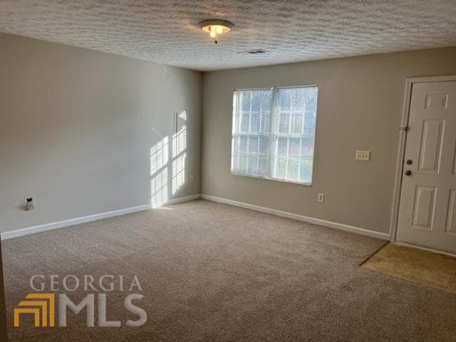 3 bedroom, 1.5 bathroom, 1,296 sq ft single family residence for rent at 8260 Max Court, Douglasville, GA 30134 for $1,550 a month — photo 6