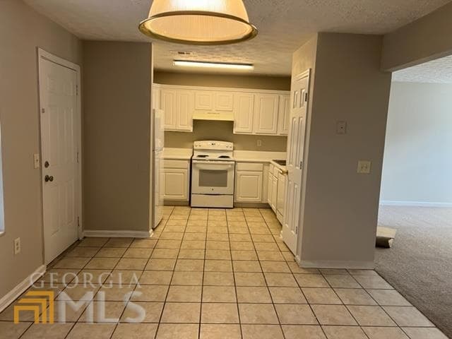 3 bedroom, 1.5 bathroom, 1,296 sq ft single family residence for rent at 8260 Max Court, Douglasville, GA 30134 for $1,550 a month — photo 4