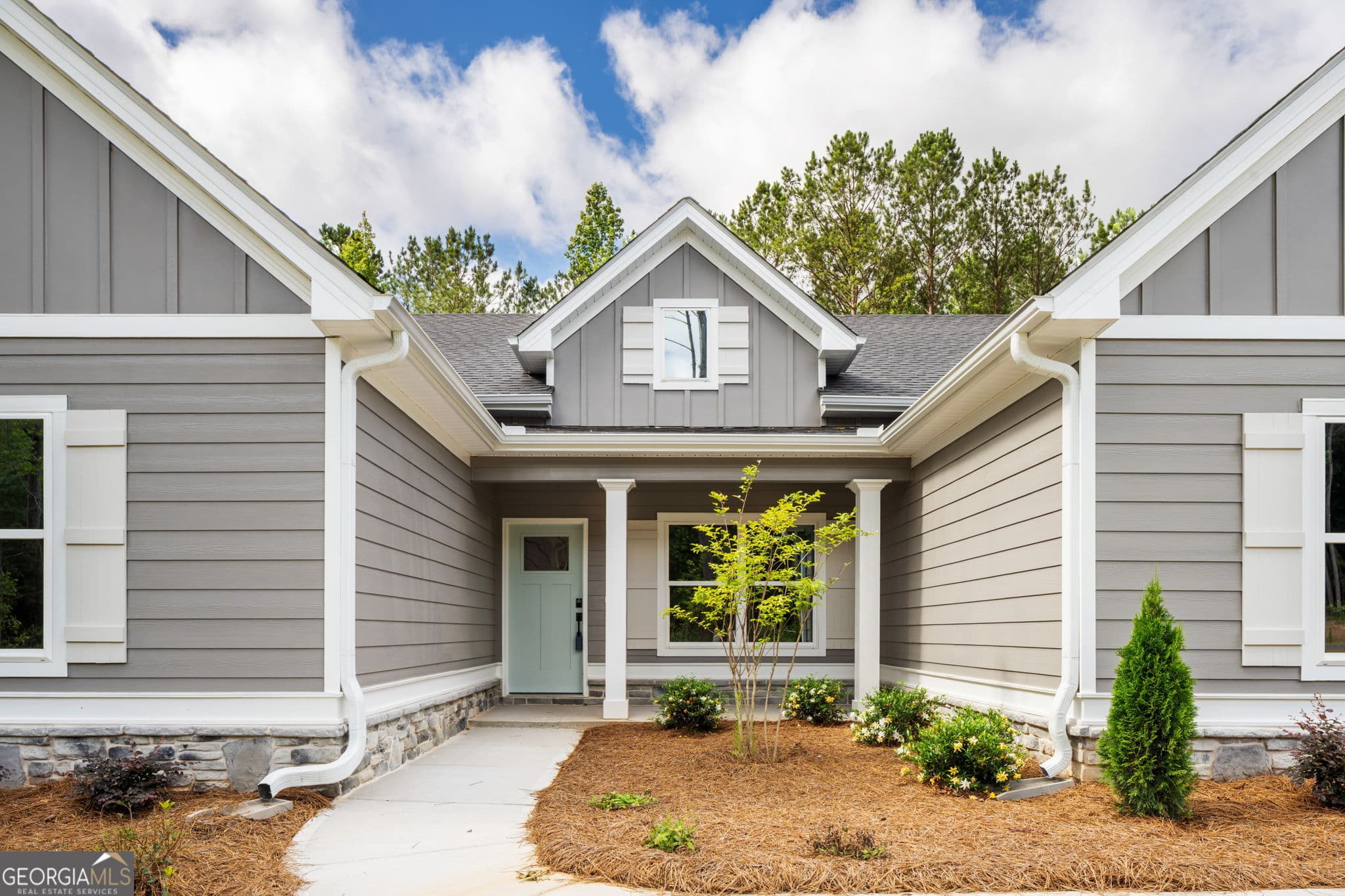 4 bedroom, 2 bathroom, 2,330 sq ft single family residence for sale at 243 Flint Farms Drive, Concord, GA 30206 — photo 3