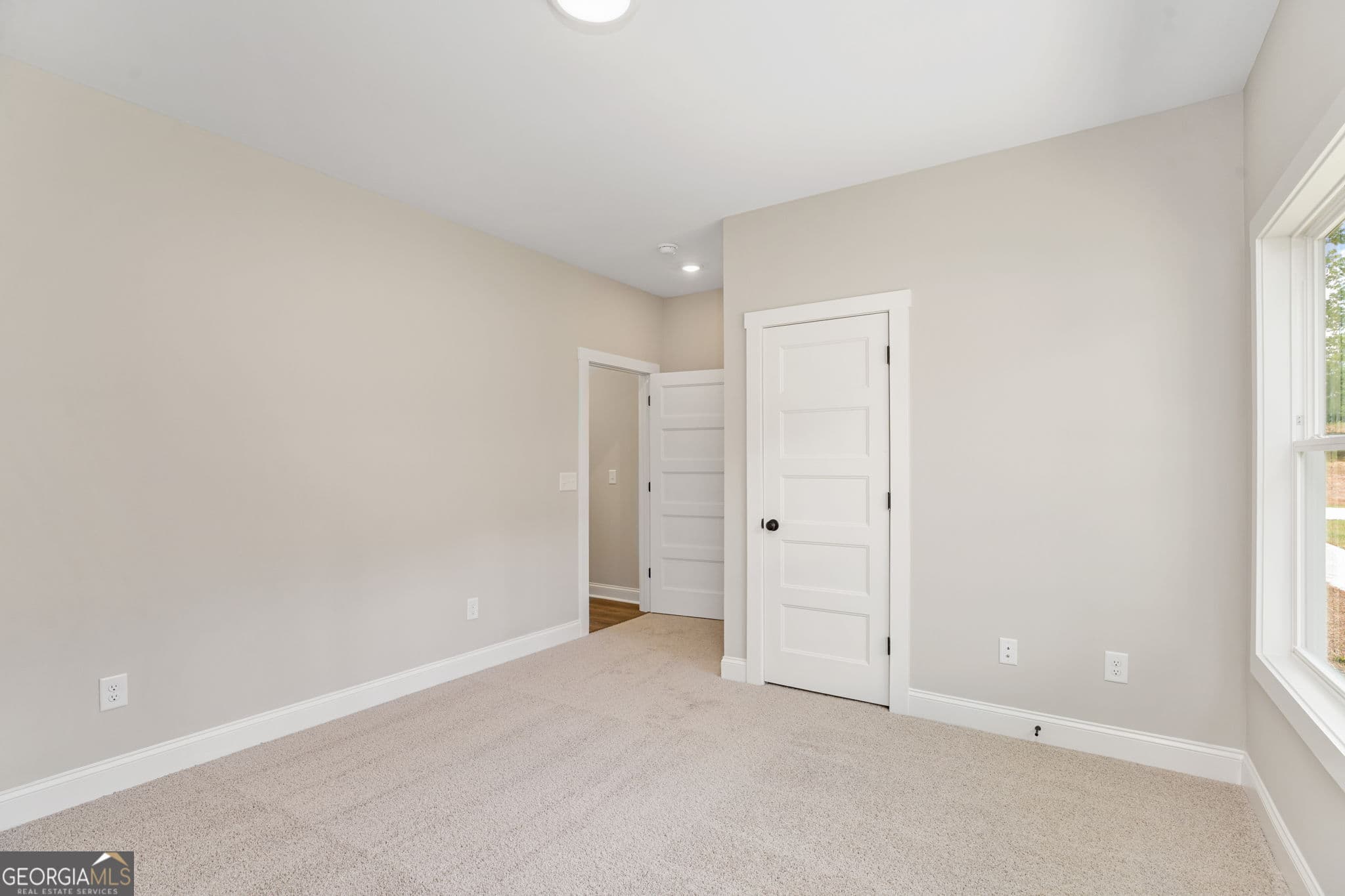 4 bedroom, 2 bathroom, 2,330 sq ft single family residence for sale at 243 Flint Farms Drive, Concord, GA 30206 — photo 5